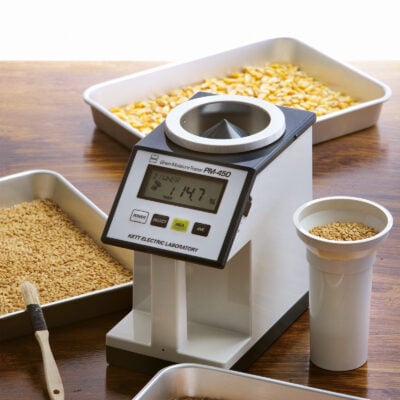 PM450 Grain and Moisture meter with samples